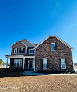 985 Derbyshire Lane Greenville, NC 27858