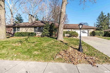 329 W Ridgemont Rd Peoria, IL 61614