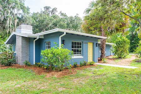 2404 E Lake Hartridge Dr Winter Haven, FL 33881