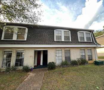 2020 Continental Ave Tallahassee, FL 32304