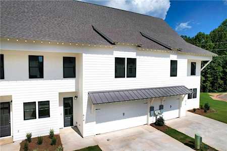 614 Cameron Ct Auburn, AL 36830