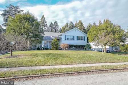 245 Barclay Circle Cheltenham, PA 19012