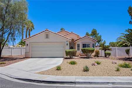 4844 Cutting Diamond Ct North Las Vegas, NV 89081