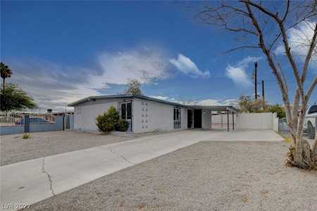 1721 James St North Las Vegas, NV 89030