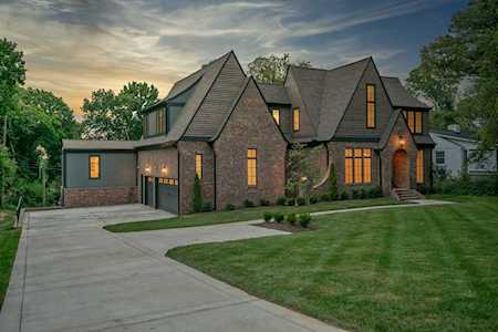 1912 Lone Oak Cir Nashville, TN 37215