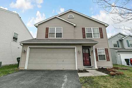 3810 Winding Twig Drive Canal Winchester, OH 43110