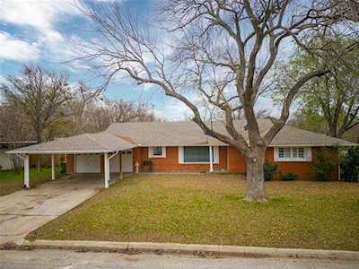 3524 Scranton Drive Richland Hills, TX 76118