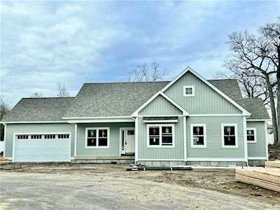 885 Sachem Rd North Kingstown, RI 02852