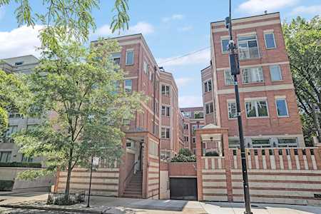 1430 N La Salle Dr #G2 Chicago, IL 60610