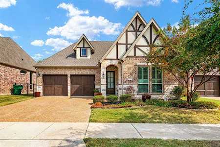 1209 Chapel Hill Court McKinney, TX 75069