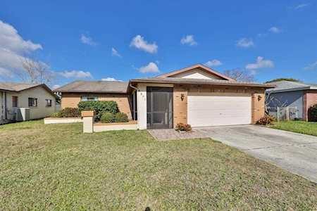 6371 103rd Ave N Pinellas Park, FL 33782