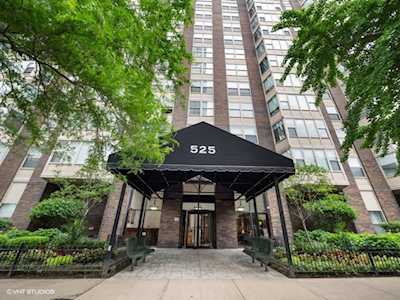 525 W Hawthorne Place #2904 Chicago, IL 60657