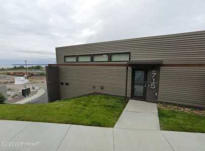 715 Top Rail Ln #B4 Anchorage, AK 99501