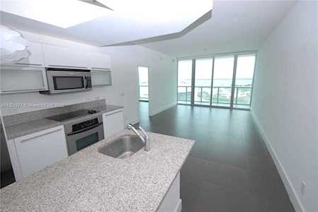888 Biscayne Blvd #1704 Miami, FL 33132