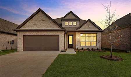 1371 Silverthorn Trail Justin, TX 76247
