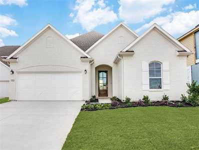 122 Observation Drive W Aledo, TX 76008