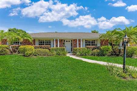 2441 Lauder Dr Maitland, FL 32751