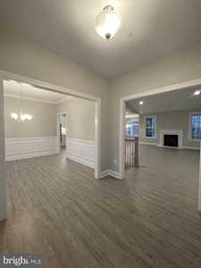 23981 Woodmore Dr Hollywood, MD 20636