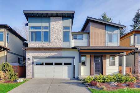 23544 SE 36th Ct Sammamish, WA 98075