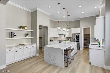 10017 Mirada Dr Las Vegas, NV 89144