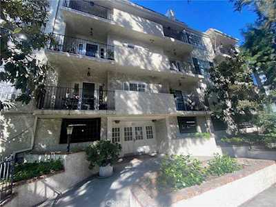 317 S Holt Ave #18 (PH-G) West Hollywood, CA 90048