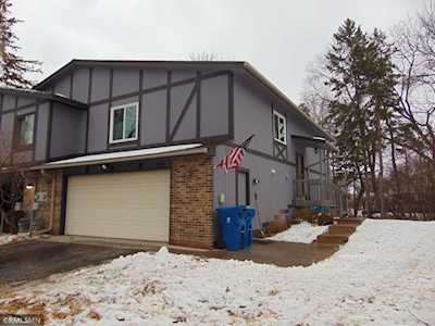 4312 Thornhill Lane Vadnais Heights, MN 55127