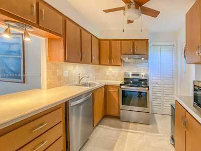 250 NW 67th St #417 Boca Raton, FL 33487