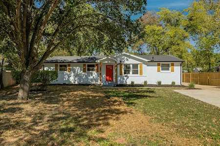 4803 Blackman Ct Nashville, TN 37211