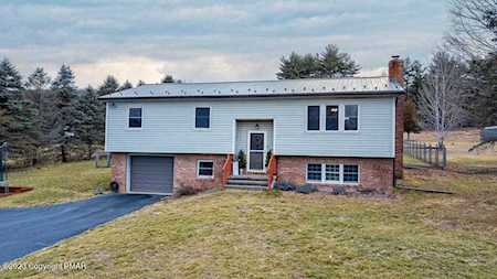 195 Dogwood Ln Saylorsburg, PA 18353