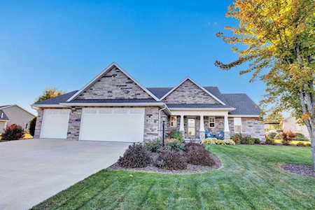 590 Royal St Pats Dr Wrightstown, Village of Wrightstown, WI 54180-1257