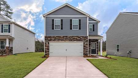 8140 Clairwood Dr Charlotte, NC 28269