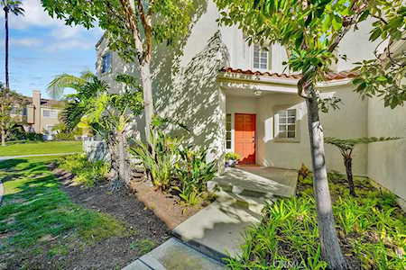 182 Chandon Laguna Niguel, CA 92677
