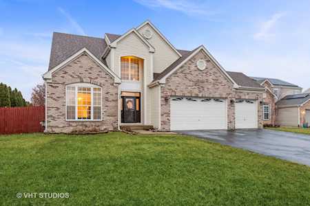 1500 Misty Ln Bolingbrook, IL 60490