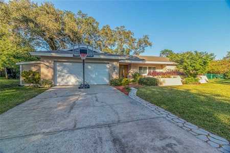 2050 Kingston Ct Clearwater, FL 33764