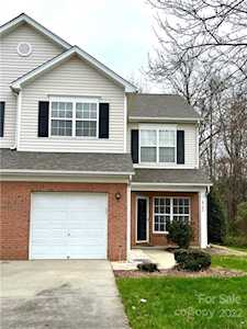 8706 Appledale Dr Charlotte, NC 28262