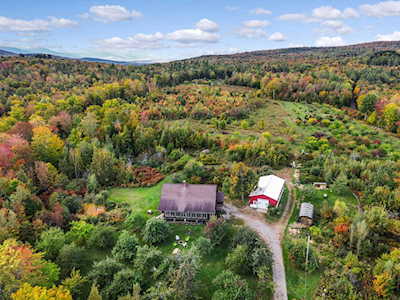 685 Middle Rd New Portland, ME 04961