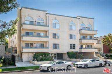 4426 Ventura Canyon Ave #103 Sherman Oaks, CA 91423