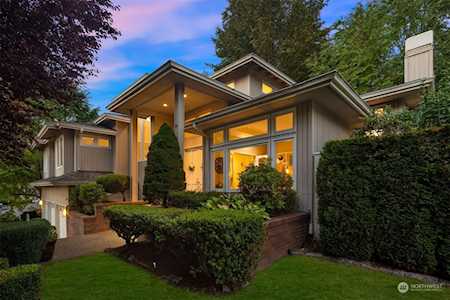 3630 241st Ave SE Sammamish, WA 98029
