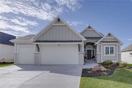 17537 W 165th St Olathe, KS 66062