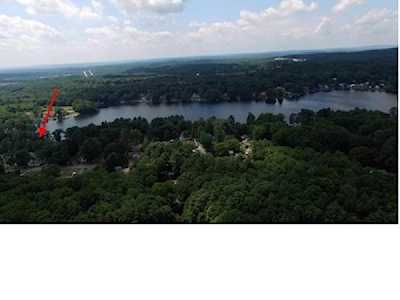 6 Lakeview Dr Charlton, MA 01507