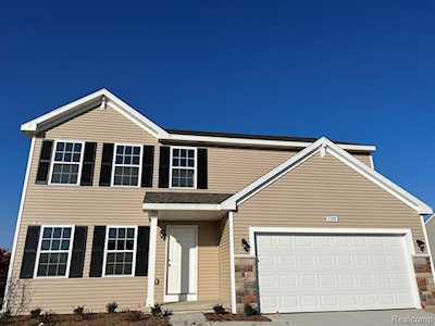5388 Northwood Rd Grand Blanc Twp, MI 48439