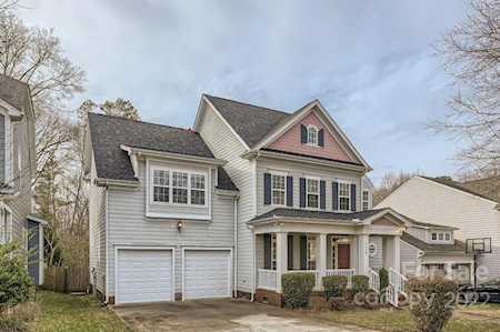 13330 Pierre Reverdy Dr Davidson, NC 28036