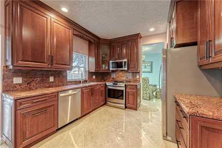12221 Quilting Lane Boca Raton, FL 33428