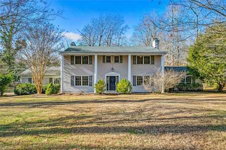 287 E Queens Dr Williamsburg, VA 23185