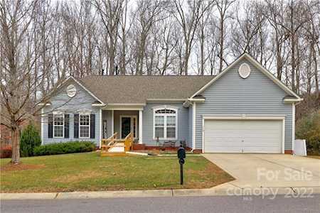 114 Winterbell Dr Mooresville, NC 28115