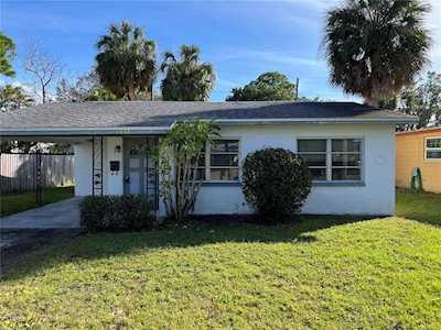 1854 Nevada Ave NE St. Petersburg, FL 33703