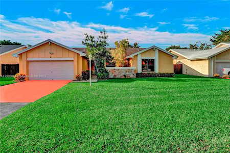 5436 SW 150th Ct Miami, FL 33185