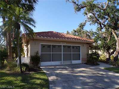 16108 Kelly Woods Dr Fort Myers, FL 33908