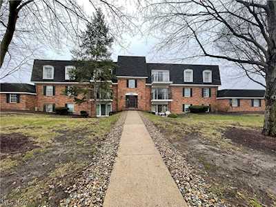 1900 King James #203 Westlake, OH 44145