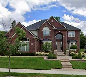 51450 Merry Lane Shelby Twp, MI 48316